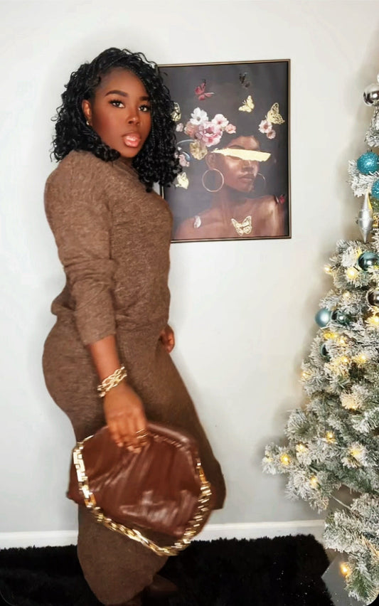 Cozy Elegance in Mocha